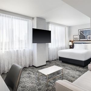 Queen Room Mobility accessible